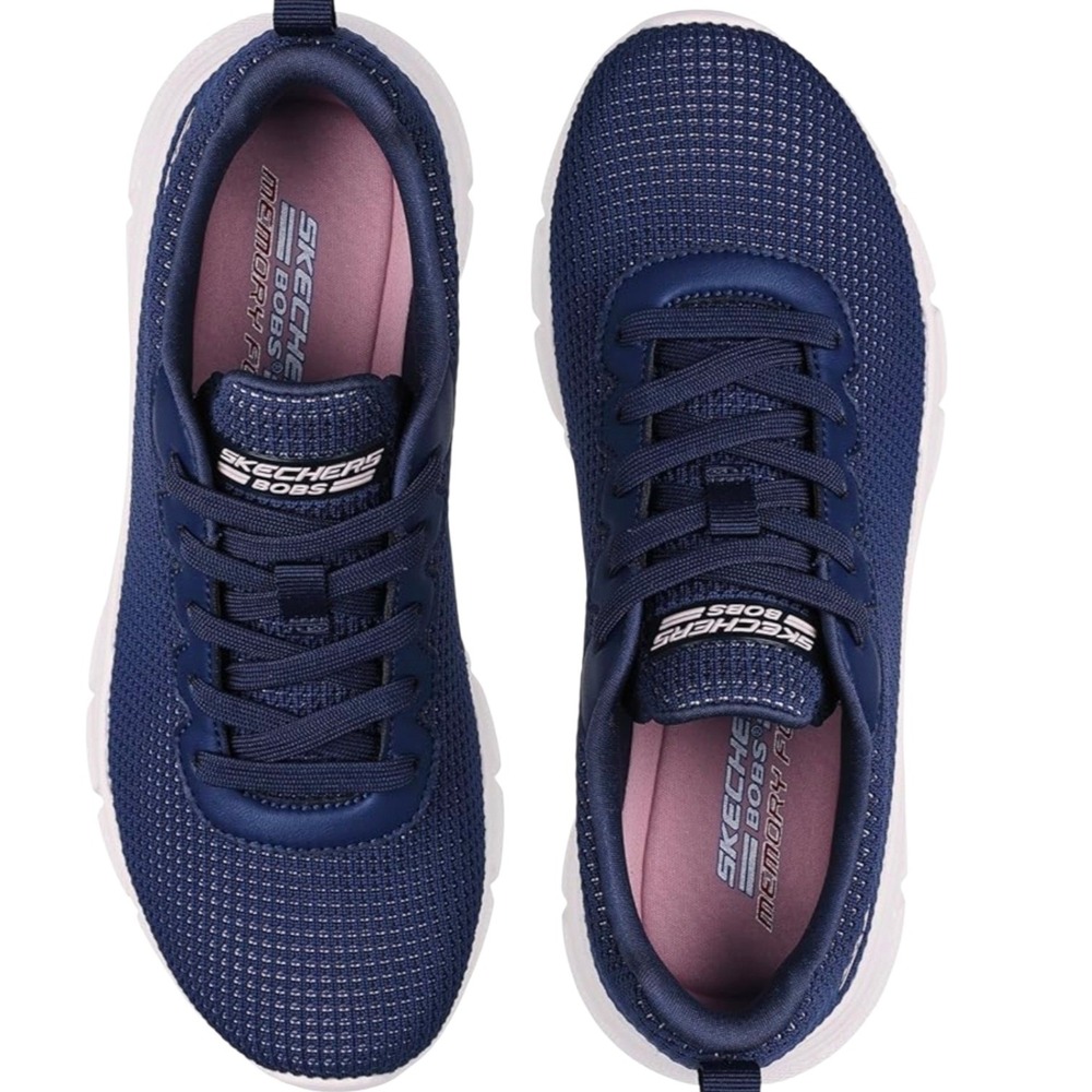 SKECHERS Womens Sneakers size 8 NEW‎